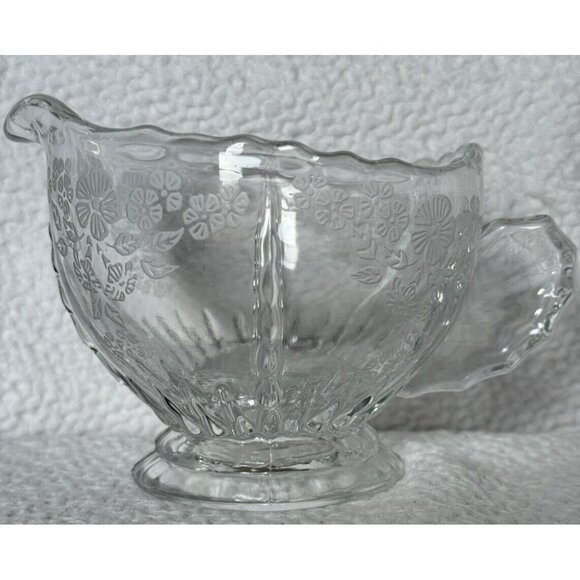 New Martinsville Glass Creamer Sugar Bowl Set Etched Flower Basket Wing Handles - Picture 2 of 13